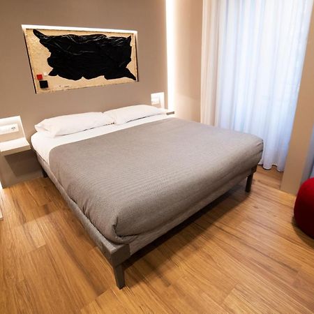 Lucrino 45 By Ale Hotel โรม ภายนอก รูปภาพ