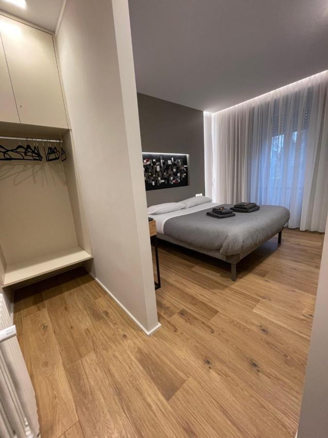 Lucrino 45 By Ale Hotel โรม ภายนอก รูปภาพ