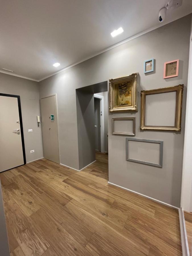 Lucrino 45 By Ale Hotel โรม ภายนอก รูปภาพ