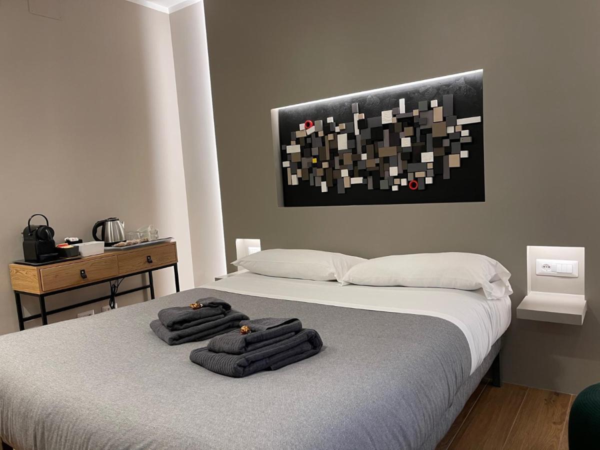 Lucrino 45 By Ale Hotel โรม ภายนอก รูปภาพ