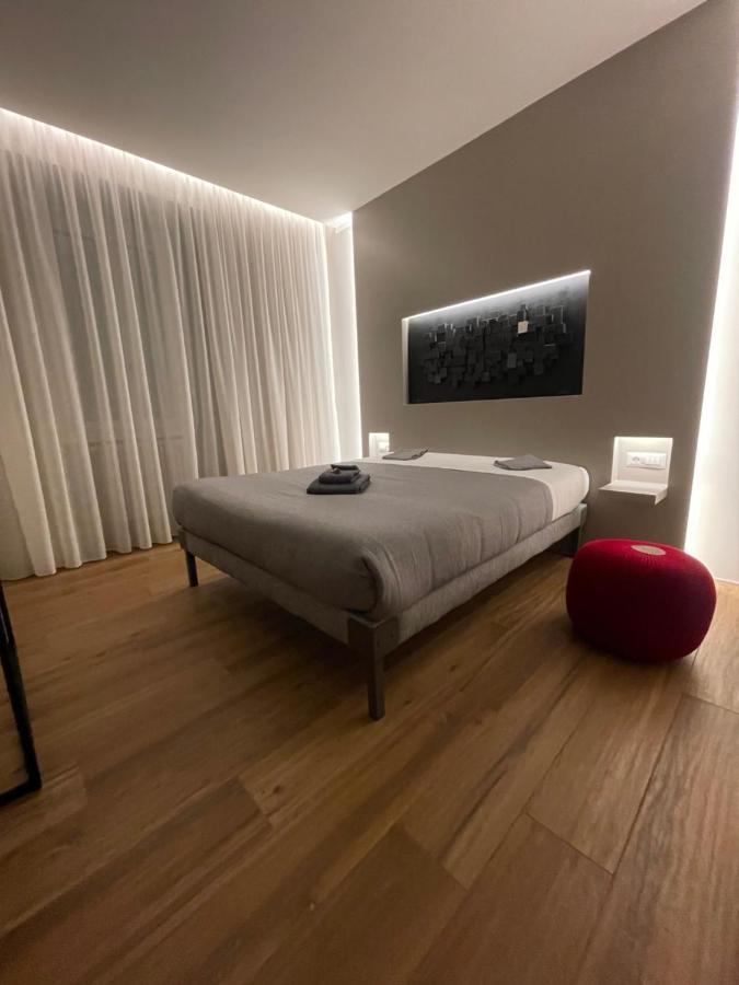 Lucrino 45 By Ale Hotel โรม ภายนอก รูปภาพ