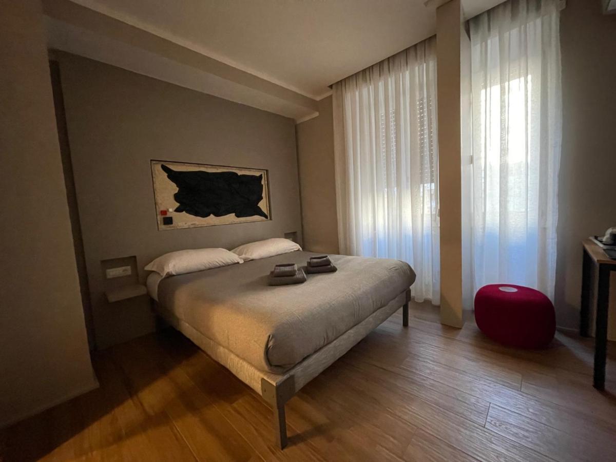 Lucrino 45 By Ale Hotel โรม ภายนอก รูปภาพ