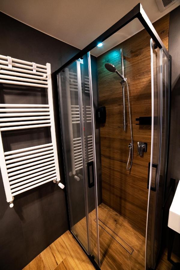 Lucrino 45 By Ale Hotel โรม ภายนอก รูปภาพ