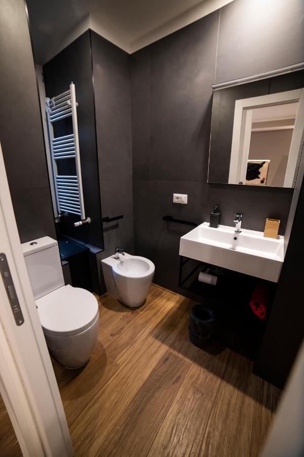 Lucrino 45 By Ale Hotel โรม ภายนอก รูปภาพ